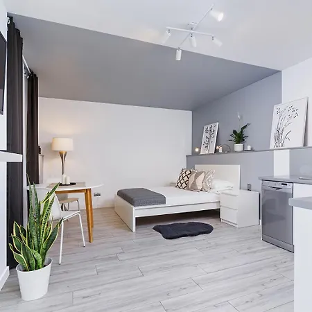 For Two - Sarego 16 Street Apartment *